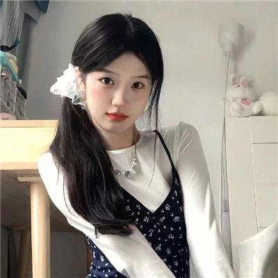 10号舱里的女人